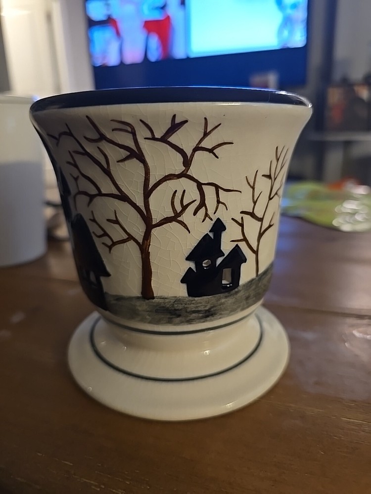 Spooky Halloween Candle Warmer With Haunted Houses and Bats  