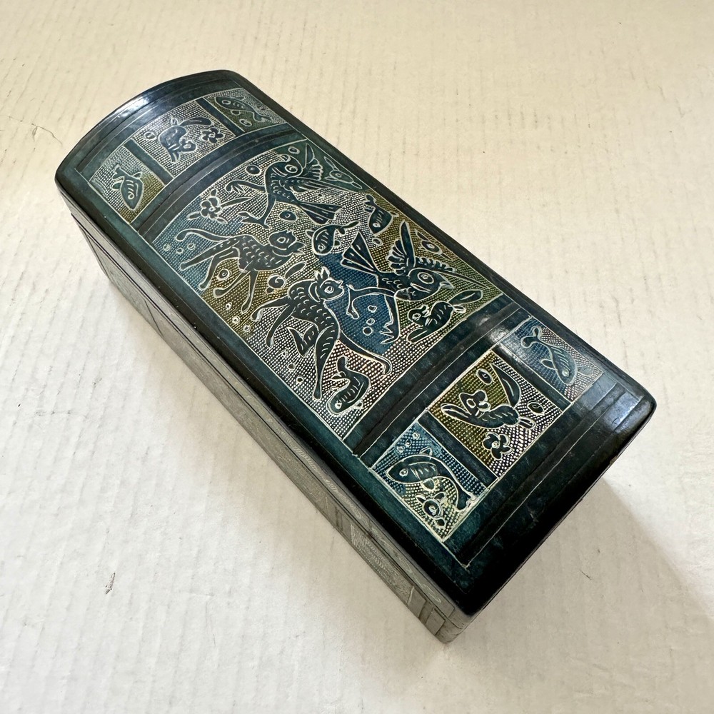 Mexican Olinala Linaloe Wood Box Hand Painted Folk Art Green Birds Chupacabras +