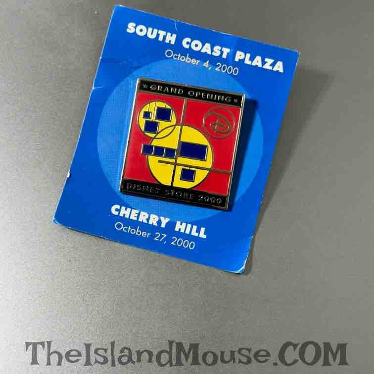 Disney DIS Grand Opening South Coast Plaza Cherry Hill 2000 Pin (N1:2803)