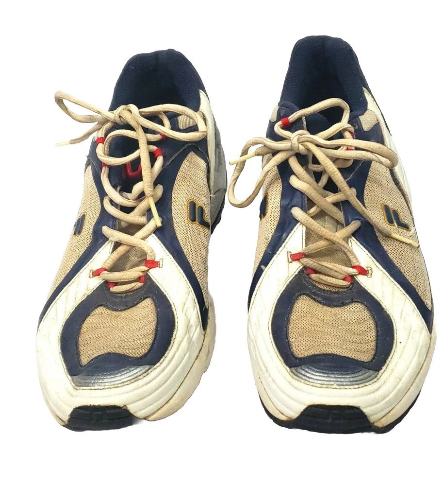 Sammy Sosa Cubs 2000s Game Worn Fila Running Shoes with Mears COA  