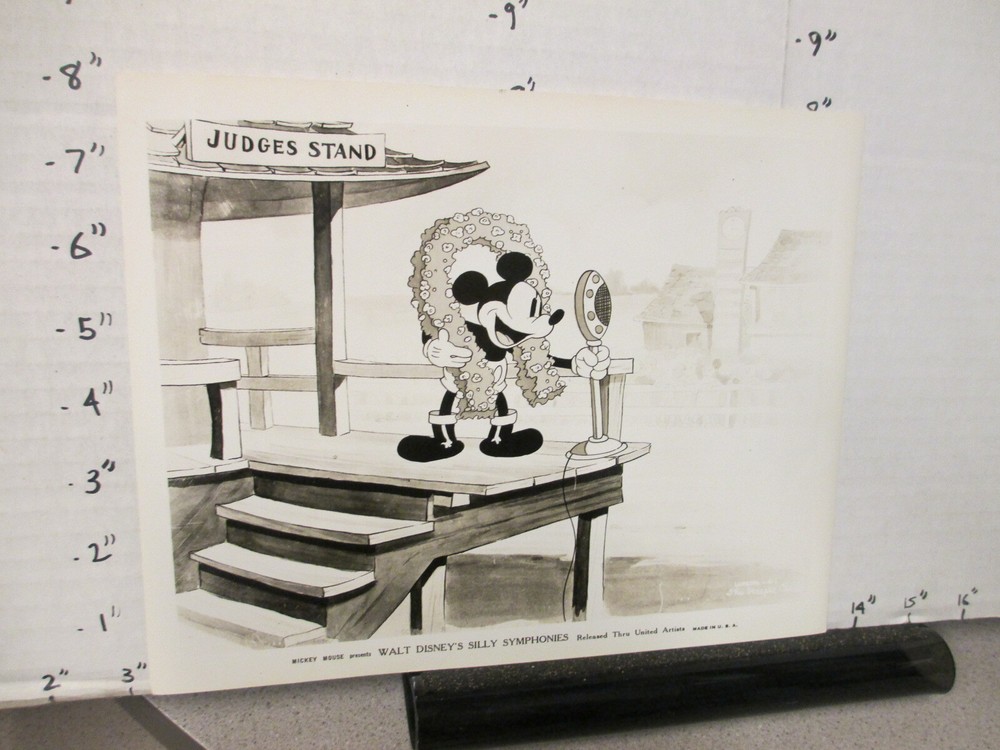 Disney United Artists photo 1933 cartoon STEEPLE CHASE Mickey Mouse wreath