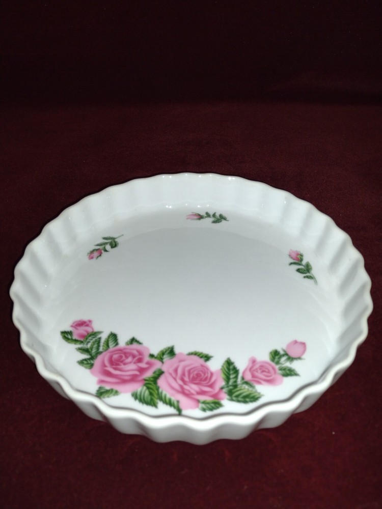 Quiche Dish, Tart Pan, Rose Patterned Christineholm Baking Dish - Chefs Special!