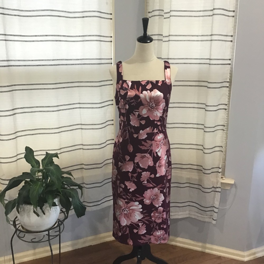 Beige by eci Womens Size 6 Floral Metallic Cold Shoulder Brocade Midi Dress