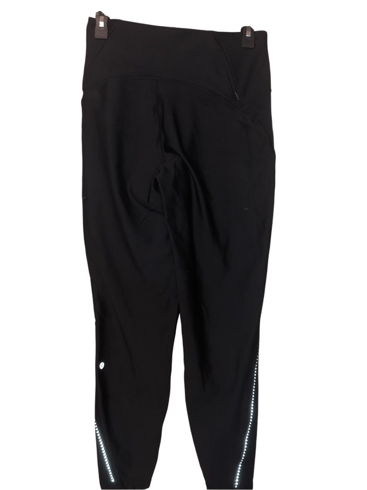 T5. Lululemon chase the chill Black fleece line joggers size 6