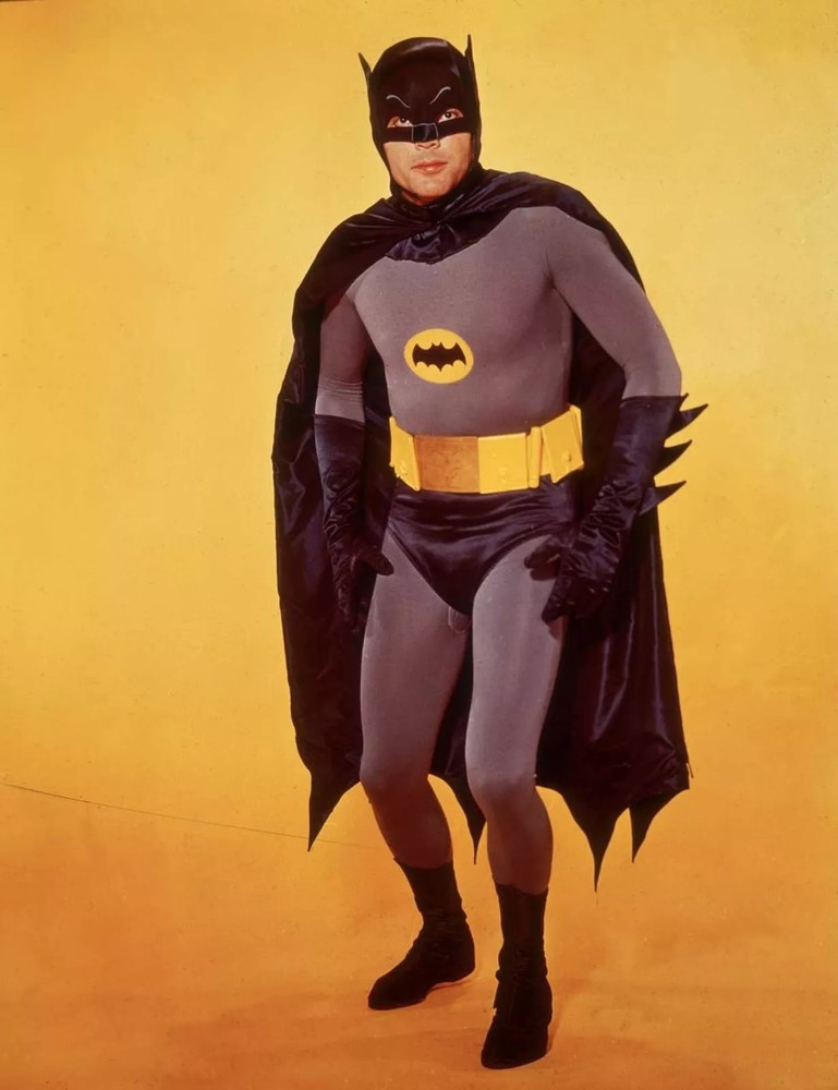1966 Batman Adam West 4x6 Celebrity Photo Print