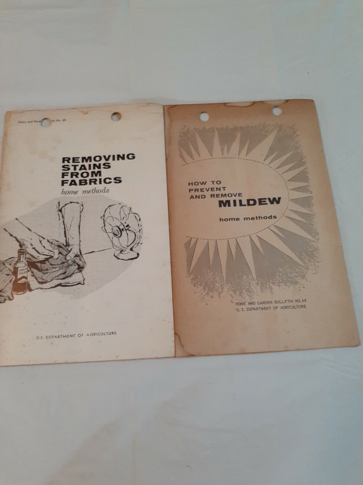 Pair Of Booklets US Dept Of Agriculture Stain Removal Fabric Care Cleaning 1960s