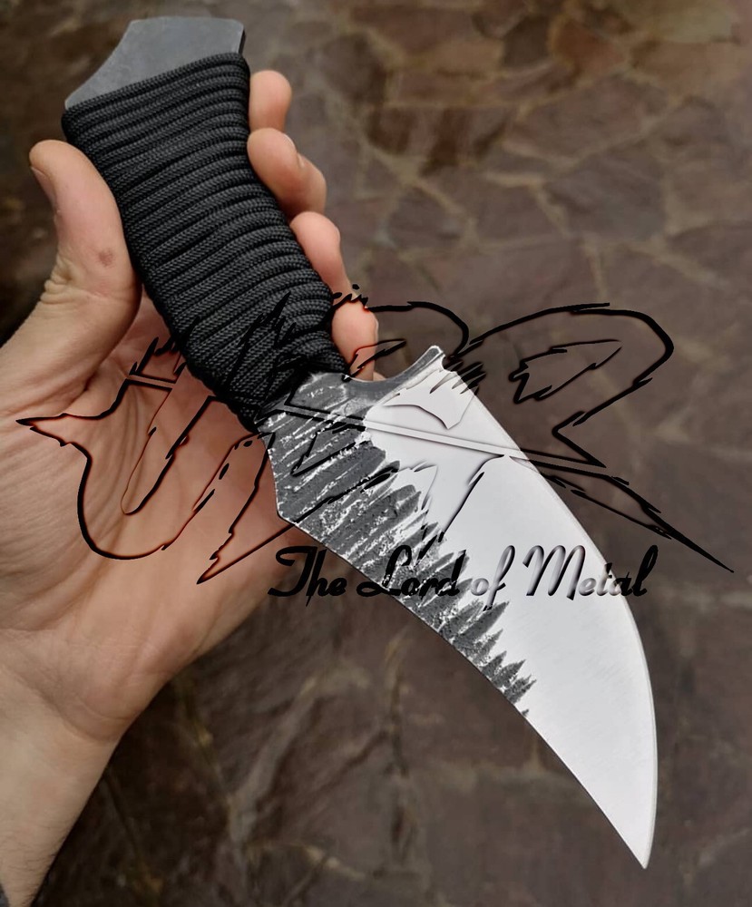 UBR CUSTOM HANDMADE HIGH CARBON STEEL HUNTING BOWIE KNIFE WITH LEATHER SHEATH