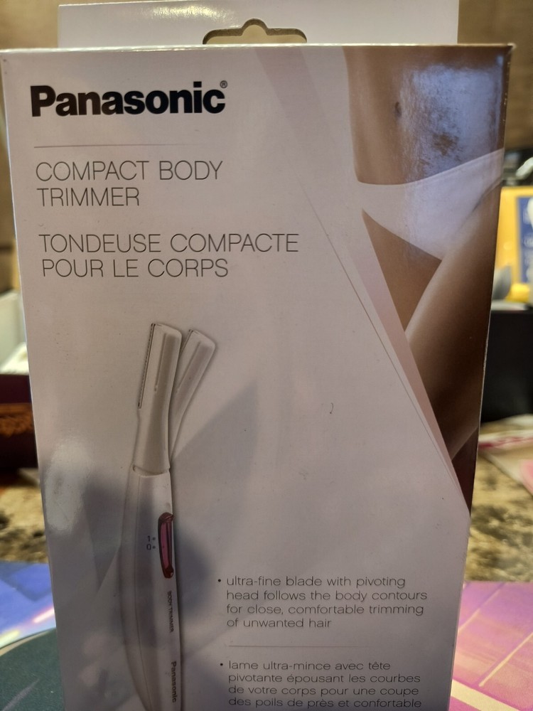 Panasonic Compact Body Trimmer Hair Removal Portable Sleek Design ES-WR50-P  NEW