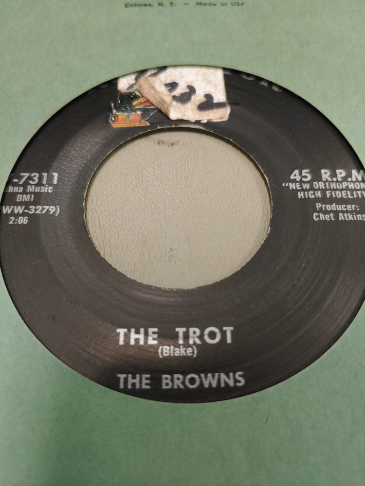 THE BROWNS THE TROT 7