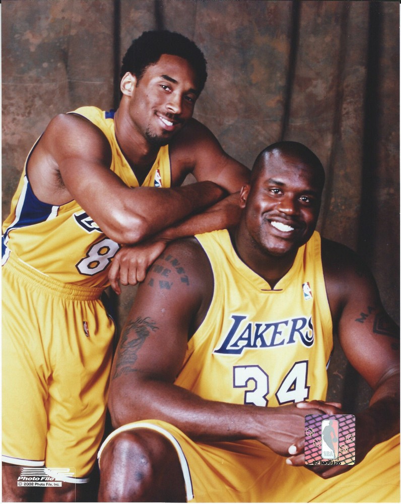 Kobe Bryant Smiling 8x10 Picture Celebrity Print