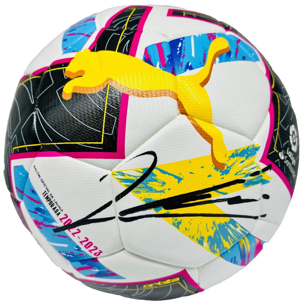 Barcelona Robert Lewandowski Signed La Liga Soccer Ball BAS Beckett Witnessed