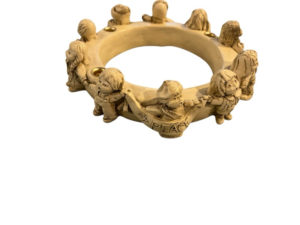 Vintage Abbey Press Advent Wreath Candle Holder Children All Over The World-image