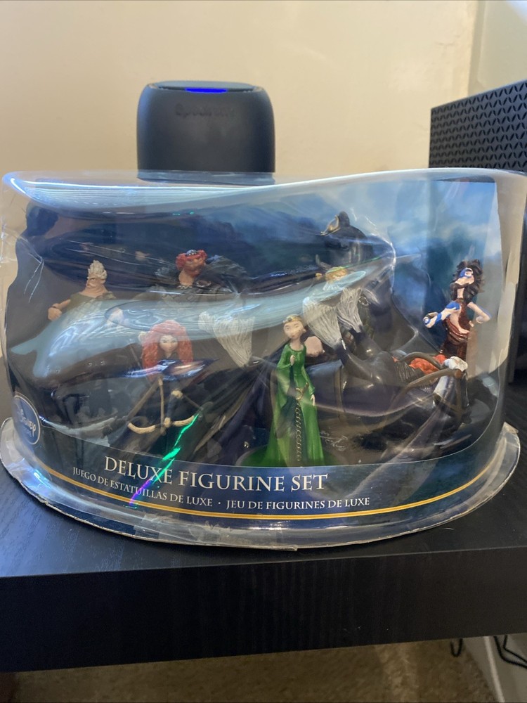 Disney Pixar Brave Figurine Playset Brave/Rebelle/Modig/Merida (NEW BOX DAMAGE)