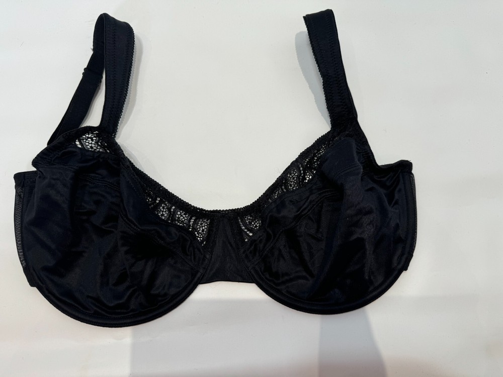 M&S Bra Underwired Nonpadded Lace Trim Satin Full Cup Bra Size 32F Black