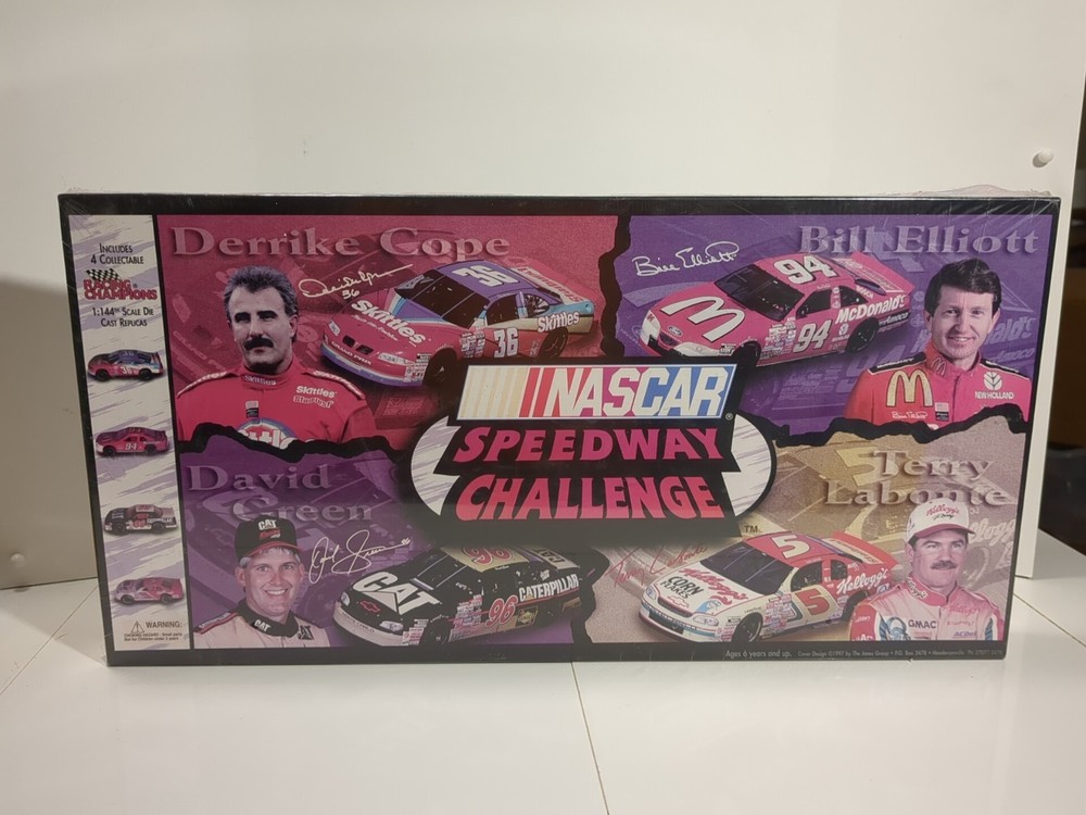1997 Sealed NASCAR Speedway Challenge Board Game with 1:144 Diecast Replicas