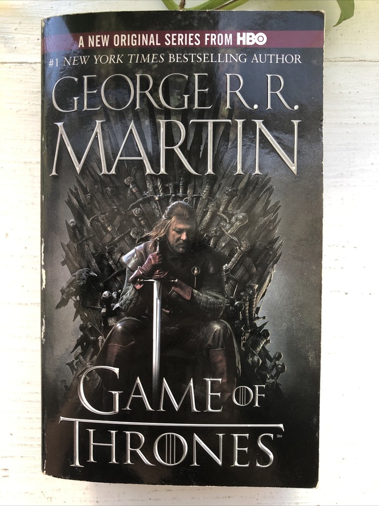 A Game of Thrones by George R R Martin - A Song of Ice and Fire Book 1-image