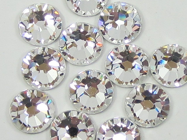 40ss CRYSTAL FLATBACK European Rhinestones 24pcs.