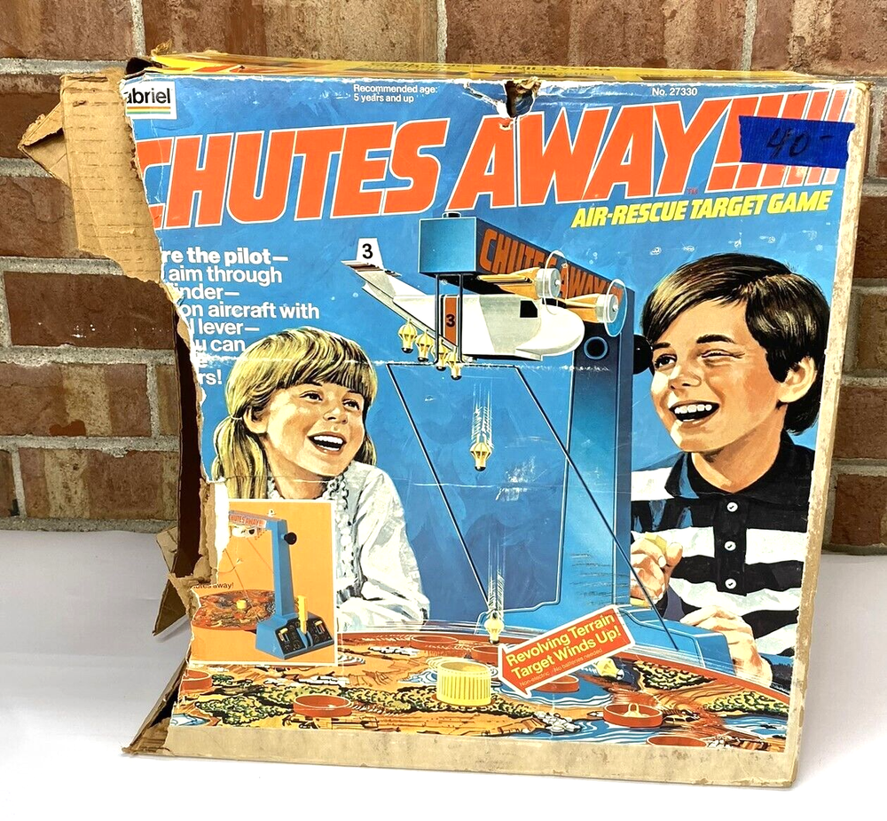 RARE Vintage 1977 CHUTES AWAY Air Plane Parachute Target Rescue Game For Parts