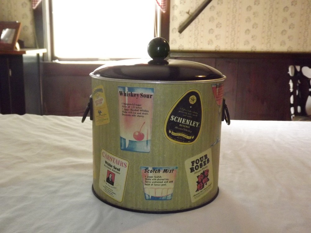 VINTAGE OLD BAR 1960S VARIOUS LIQUOR DRINKS METAL ICE BUCKET