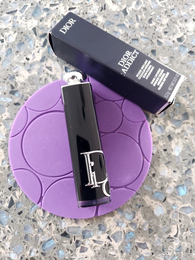 Dior Addict Rouge Brilliant Lipstick by Christian Dior