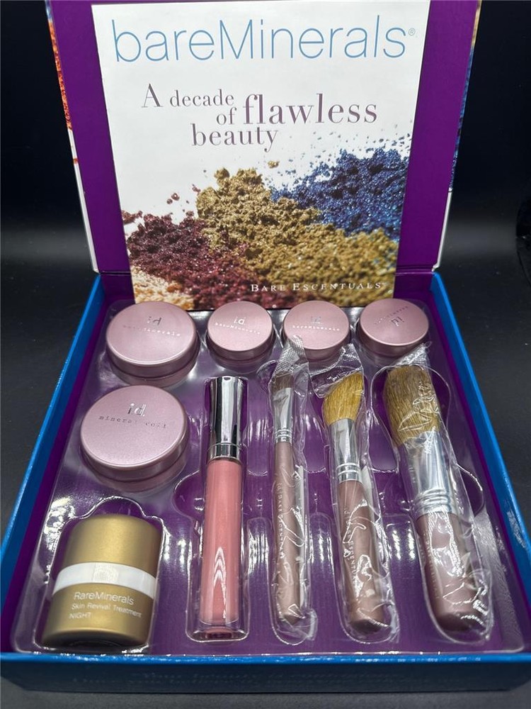 bareMinerals THE PERFECT 10 Gift Set Eyecolor Blush Veil Brushes Foundation Lip