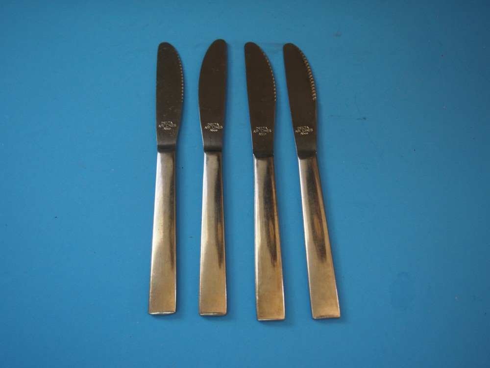 Delta Airlines Stainless Dinner Knife  Abco LOT OF 4-image