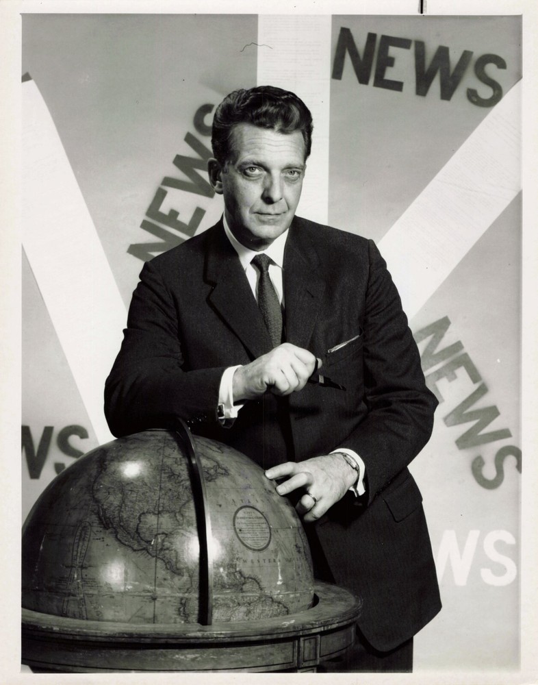 Chet Huntley NBC News  NBC Television    VINTAGE  7x9 Photo