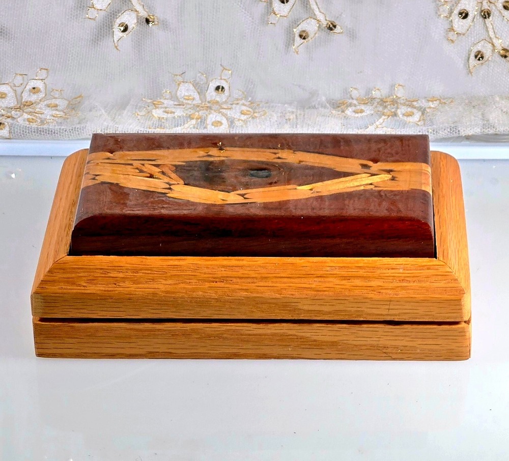 Vintage Wood Jewelry/Trinket Box Wood Inlay Hand Made Unique!