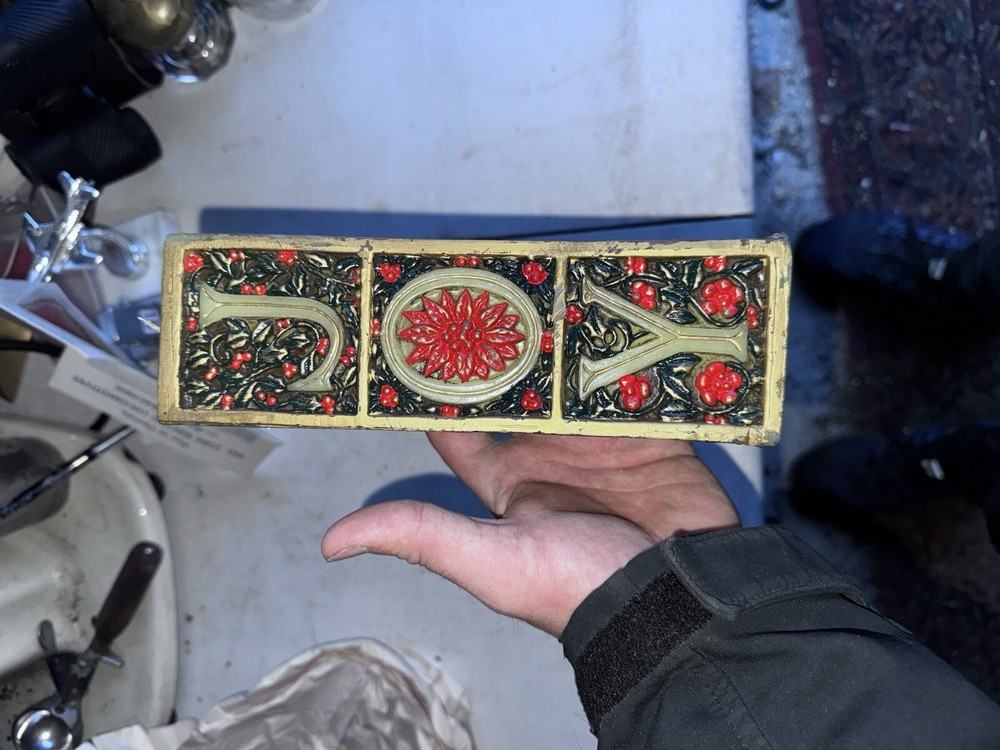 Vintage Decorative JOY Christmas Candle for Festive Ambiance