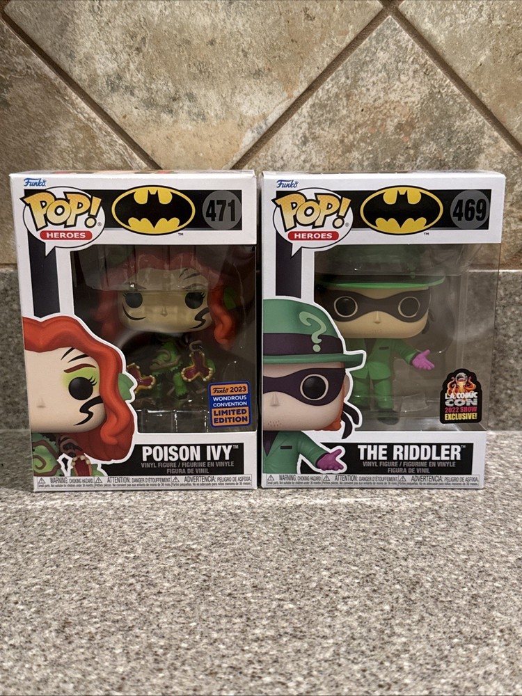 Funko Pop! Vinyl: DC Universe - The Riddler #469 & Poison Ivy #471 CON Exculsive