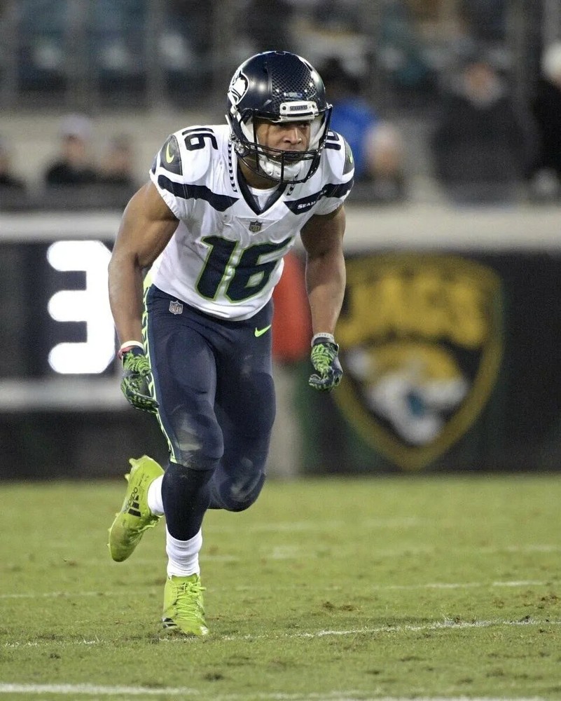 Tyler Lockett Seattle Seahawks Nfl Football Vs Rams 8x10 PHOTO PRINT