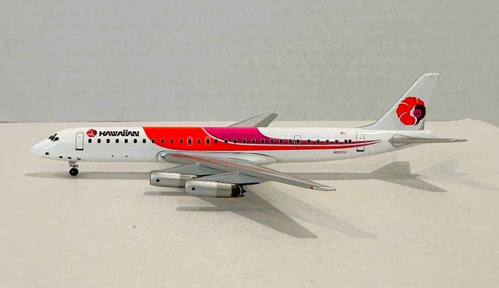 Aeroclassics ACN8970U Hawaiian Airlines DC-8-62 N8970U Diecast 1/400 Jet Model