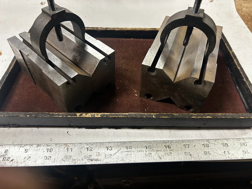 MACHINIST OfCe TOOLS LATHE MILL Pair of Large V Blocks and Clamps for Set Up