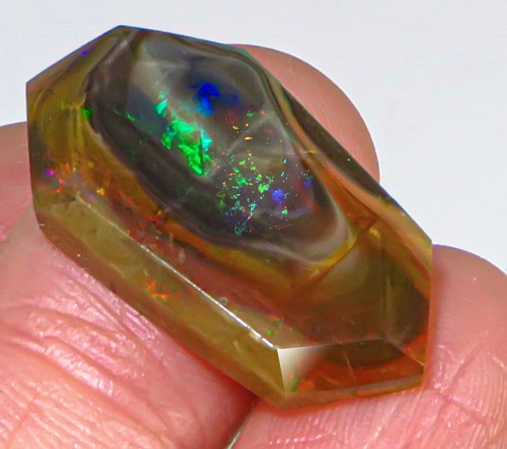 10Ct African Black Opal Play Of Color Facet Cut QSH94