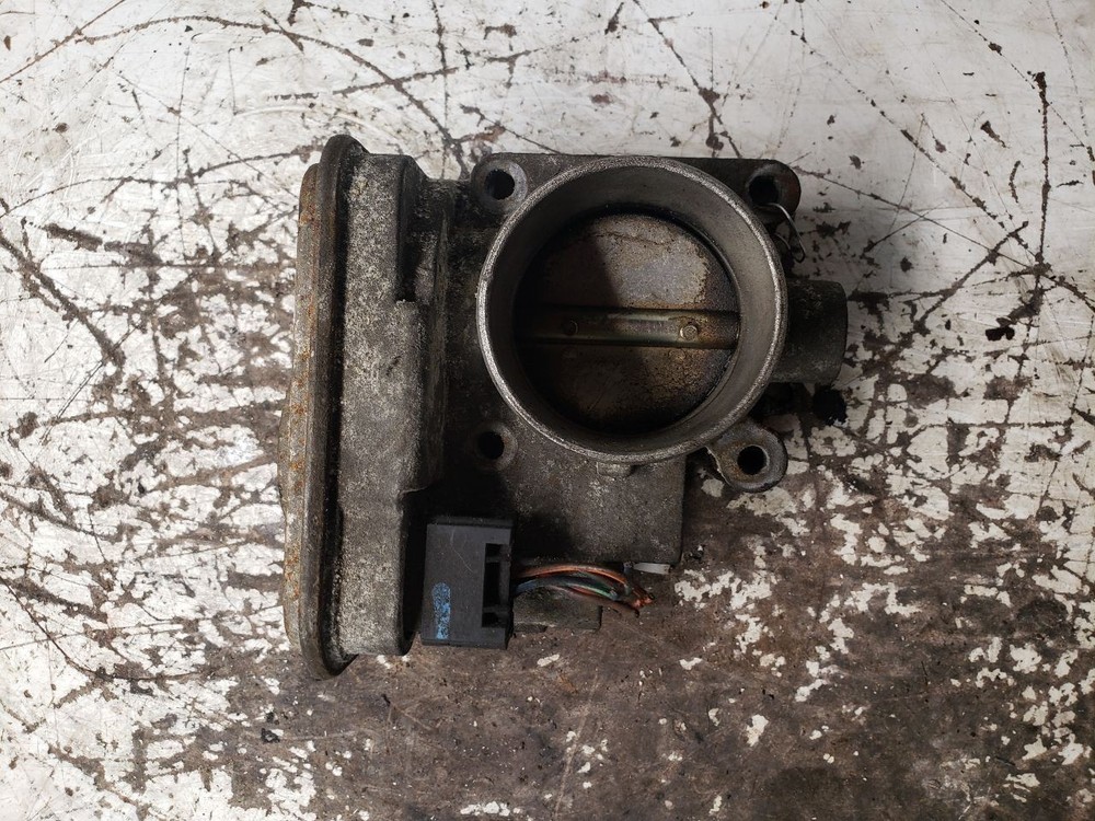 07-17 Jeep Compass Vertical Rear Door Handle Throttle Body Style 1345761