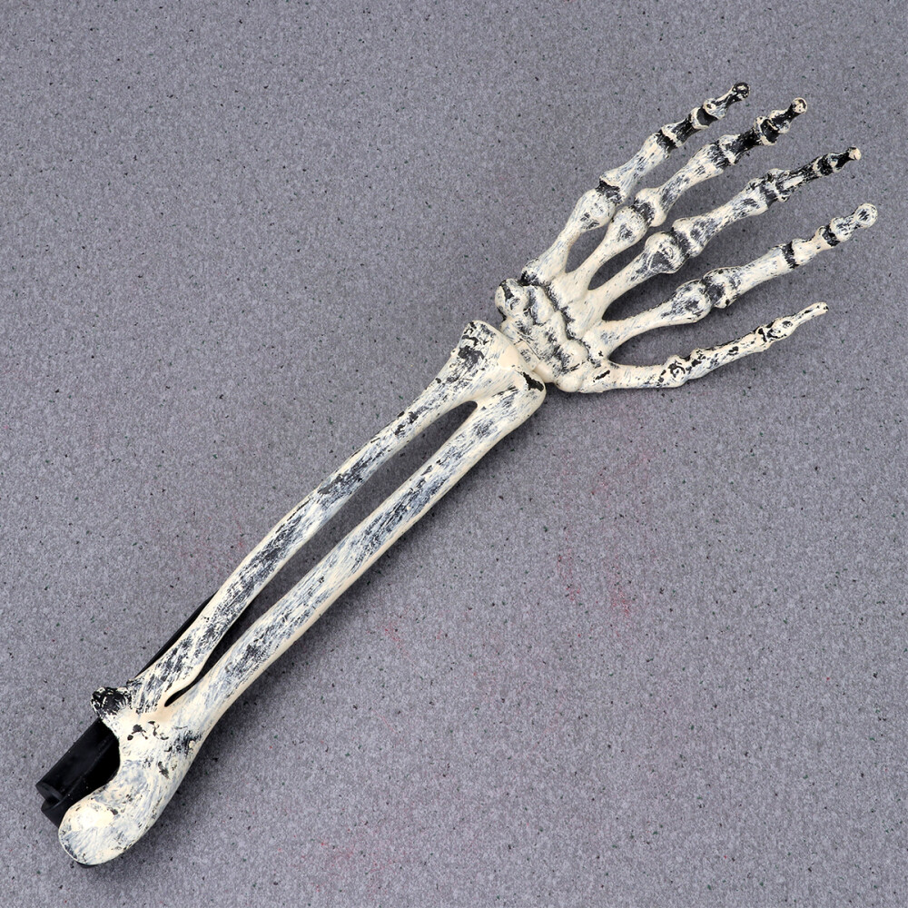 2 Pcs Skeleton Ghost Hand Scary Ground Breaker Skull Figurines Decor