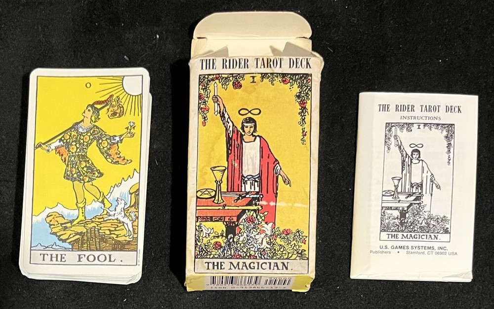 Vintage 1971 Rider Waite Tarot Deck with 78 Cards and Guidebook