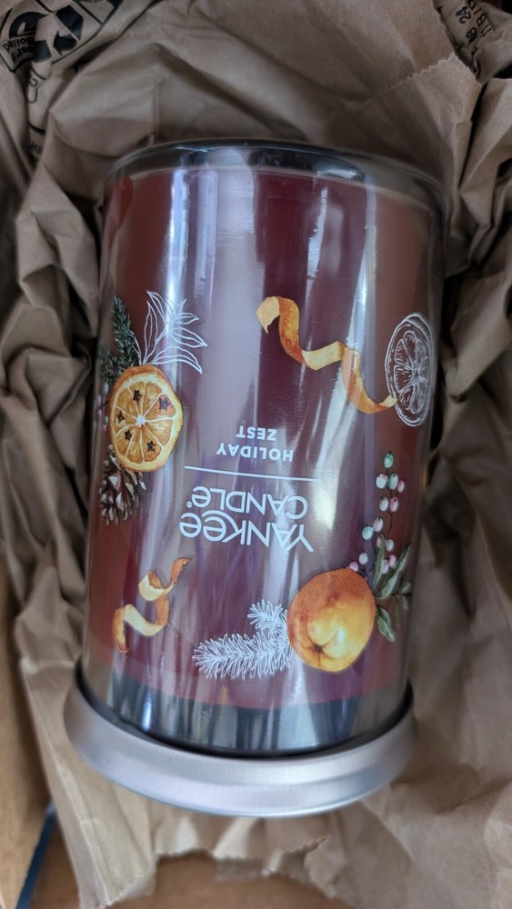 Yankee Candle Holiday Zest 20 oz Signature 2-Wick Jar HTF Scent