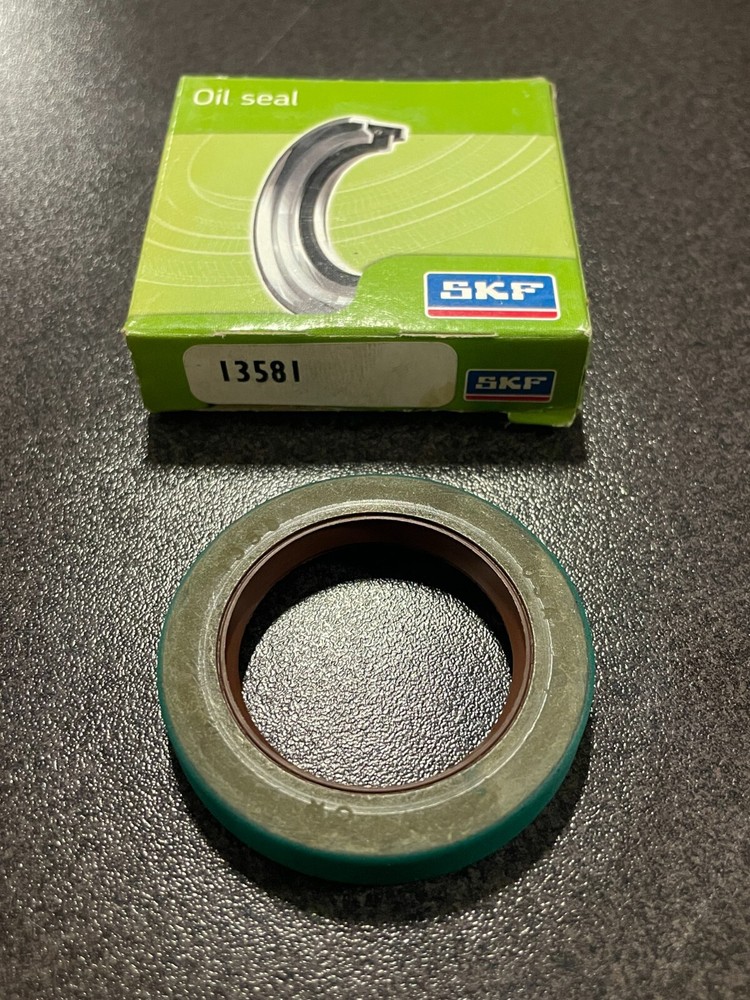 SKF Chicago Rawhide Oil Seal 13581 for Superior Protection