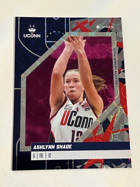 ASHLYNN SHADE 2023-24 ONIT Athlete UConn Womens Basketball PINK HOLO card #53