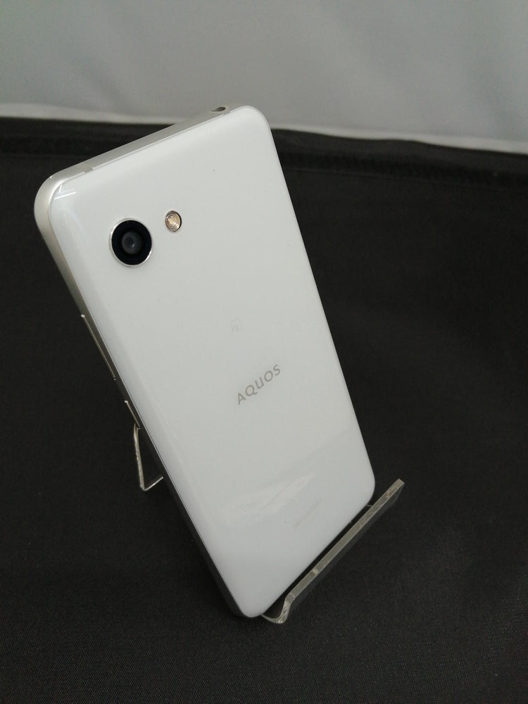 Android smartphone model number  SH M09 (64GB) SHARP (SIM free)