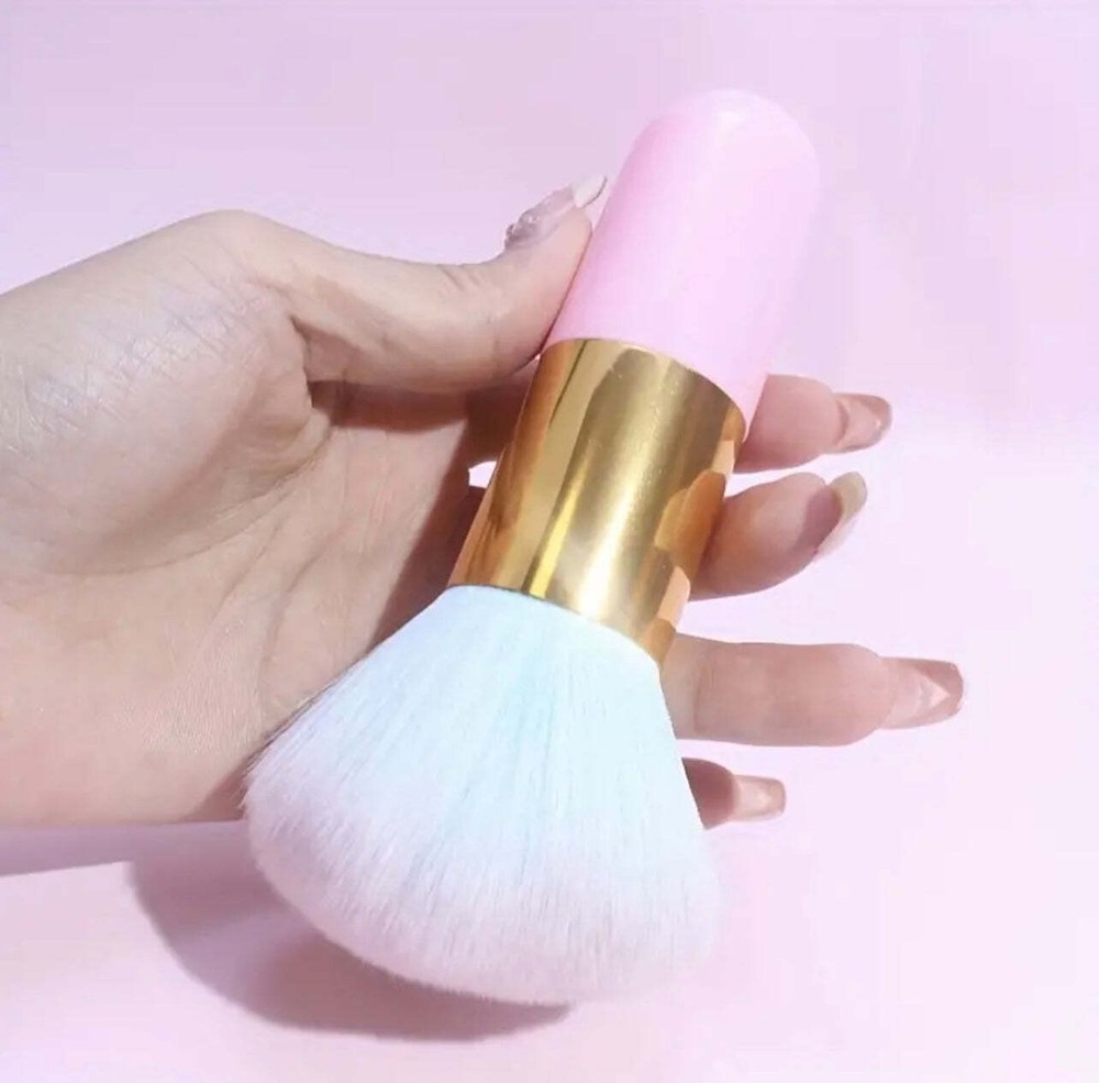 1pc Powder Or Blush Brush With Large Bristles For Multipurpose Makeup, Fluffy