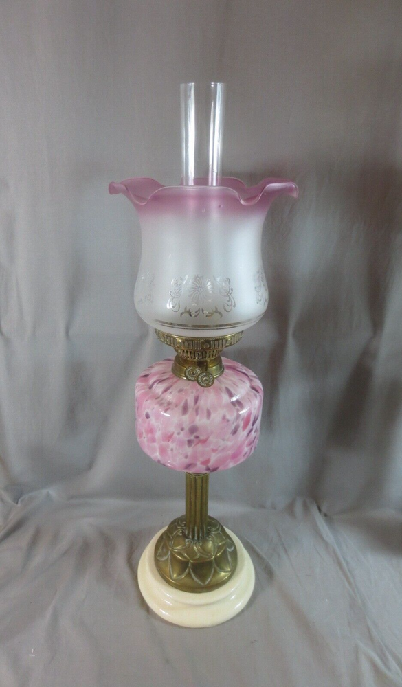 VINTAGE ENGLISH MADE DUPLEX OIL LAMP AND GLASS TULIP OIL LAMP SHADE