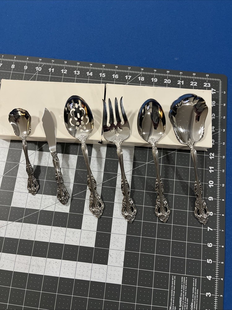 Oneida Cube Mark Michelangelo (6) Piece Serving Set Stainless Flatware