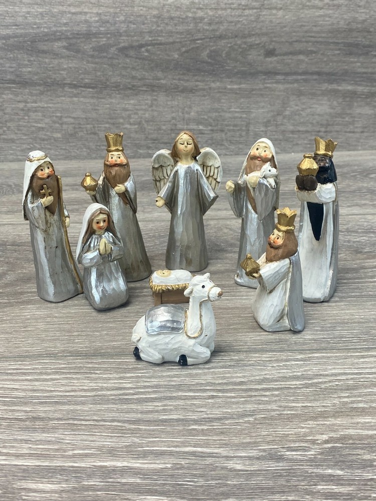Nativity Set 9 Piece Baby Jesus 3 Kings Hand Painted Christmas Holiday Peace