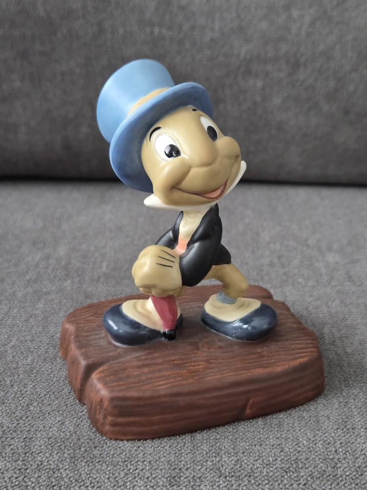 Vintage Walt Disney Classics Collection Pinocchio Jiminy Cricket Figurine 1993