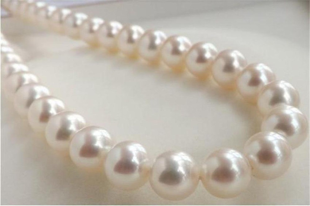AAA 8-9mm South Sea White Pearl Necklace 18 Inch Strand-image