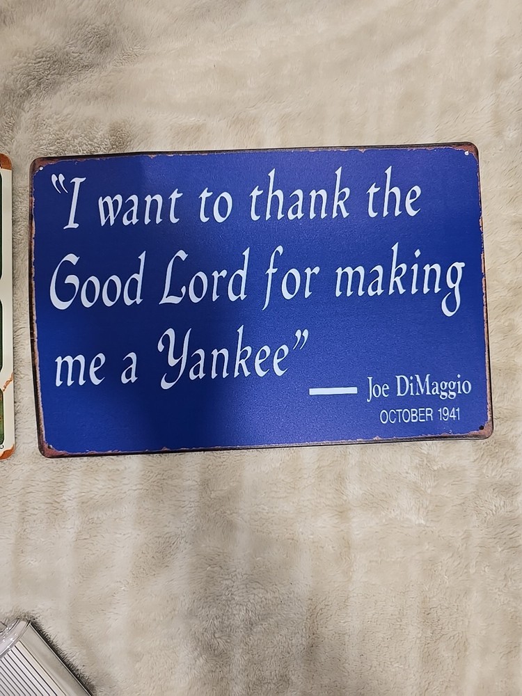 Yankees Signs (2) (METAL)  12