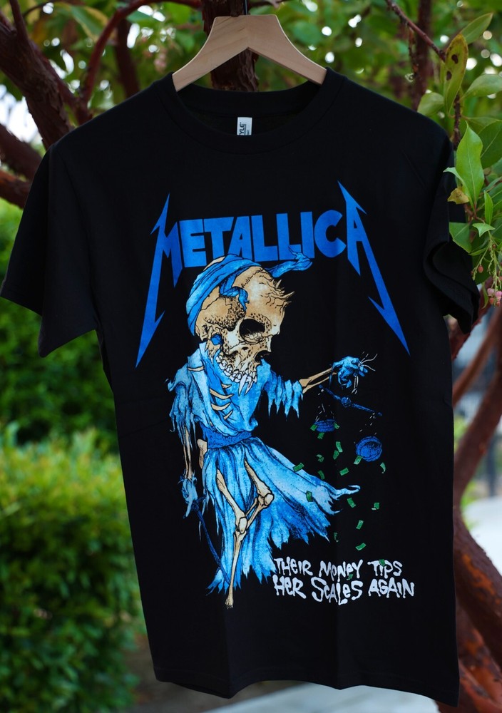 Metallica t shirt