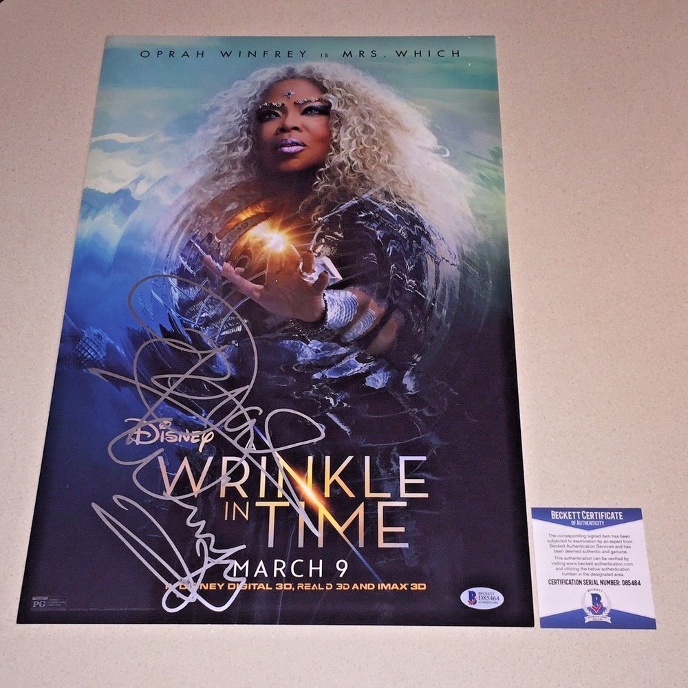 OPRAH WINFREY signed autographed 12X18 PHOTO DISNEY WRINKLE IN TIME BECKETT COA